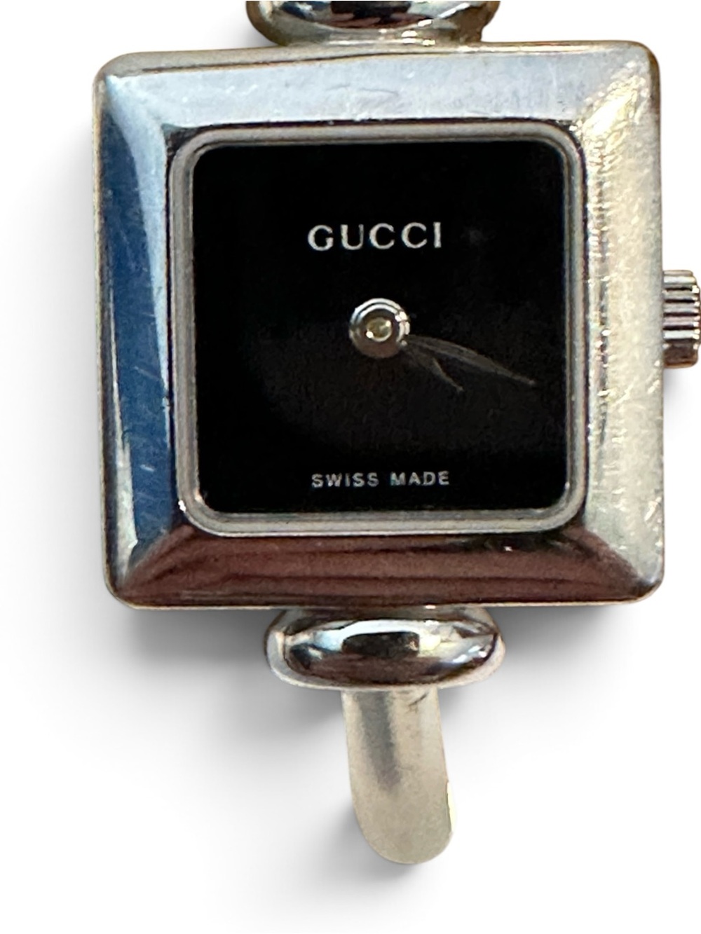 Gucci 1900L Swiss Bangle Watch